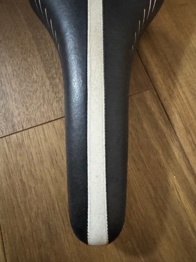 フィジーク Fizik アリオネ Arione サドル カーボンレール