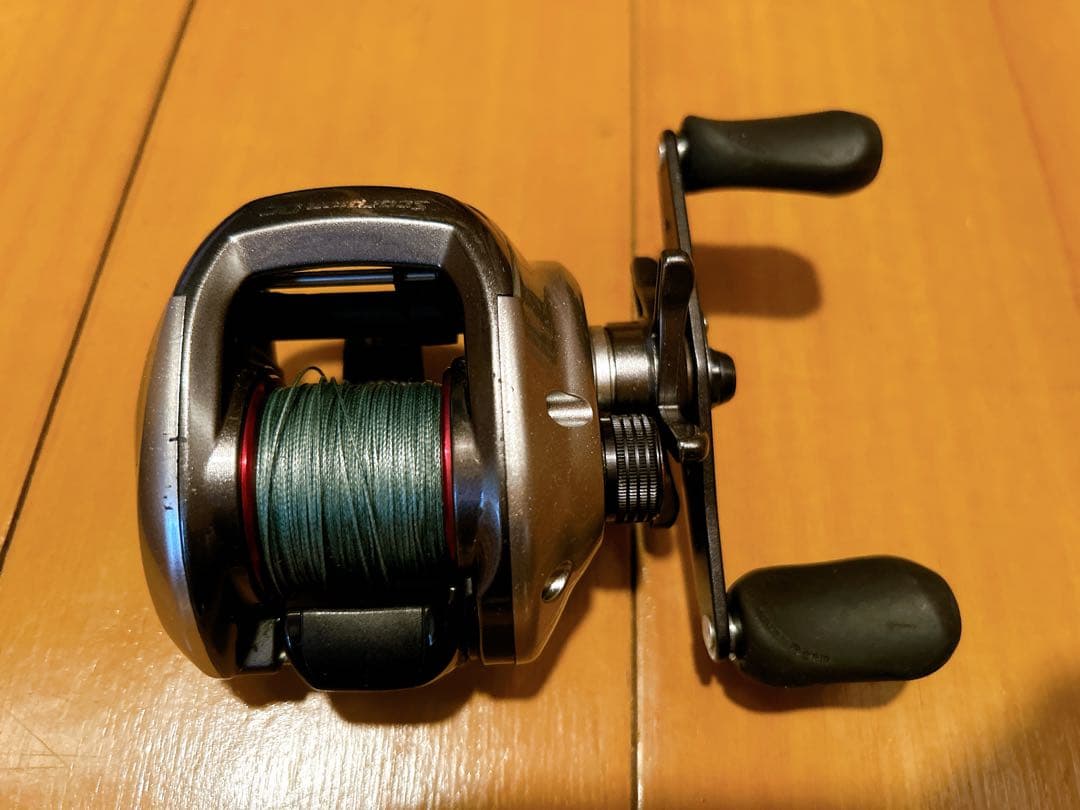 SHIMANO Scorpion DC7 リール