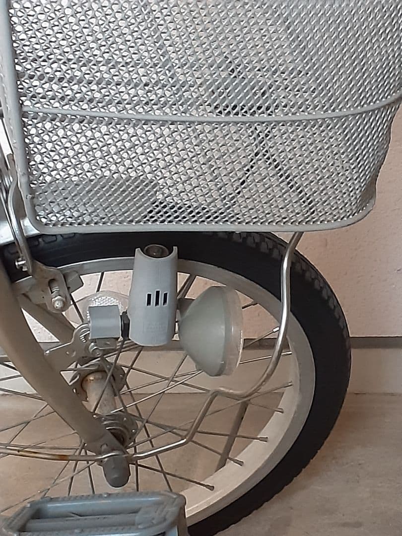 ❤️大阪 三輪自転車 シルバーメッシュバスケット付【着払いか引取り可】