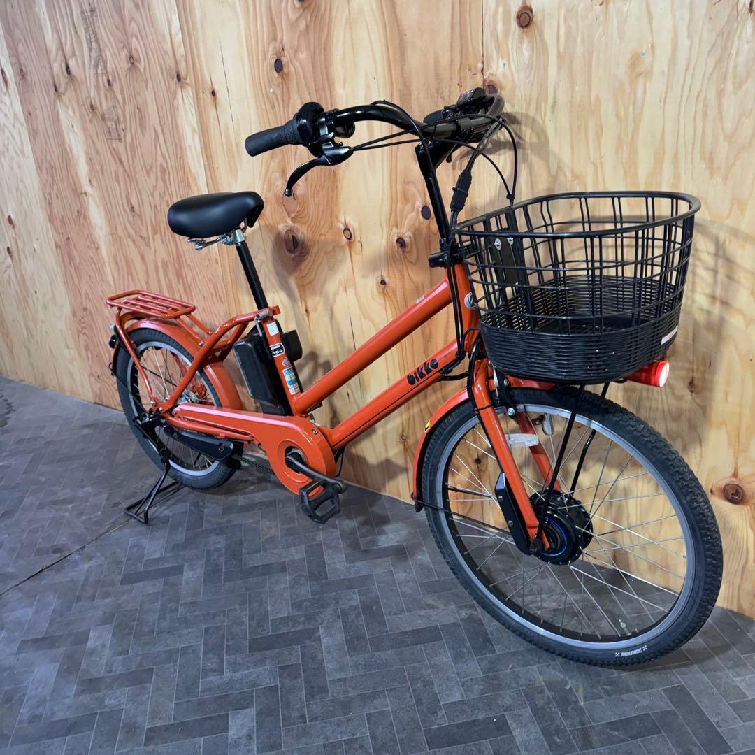 オレンジ色 電動アシスト自転車 シティタイプ