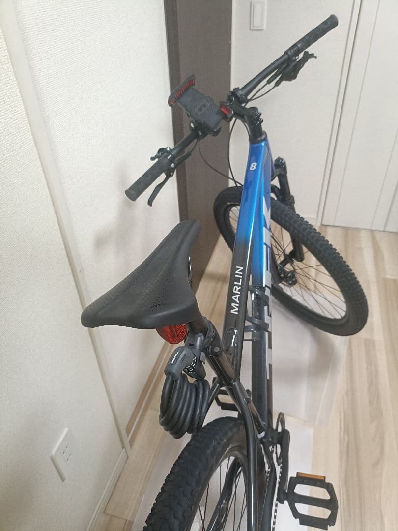 【室内保管、美品】【福岡県引取限定】Trek Marlin8 マウンテンバイク