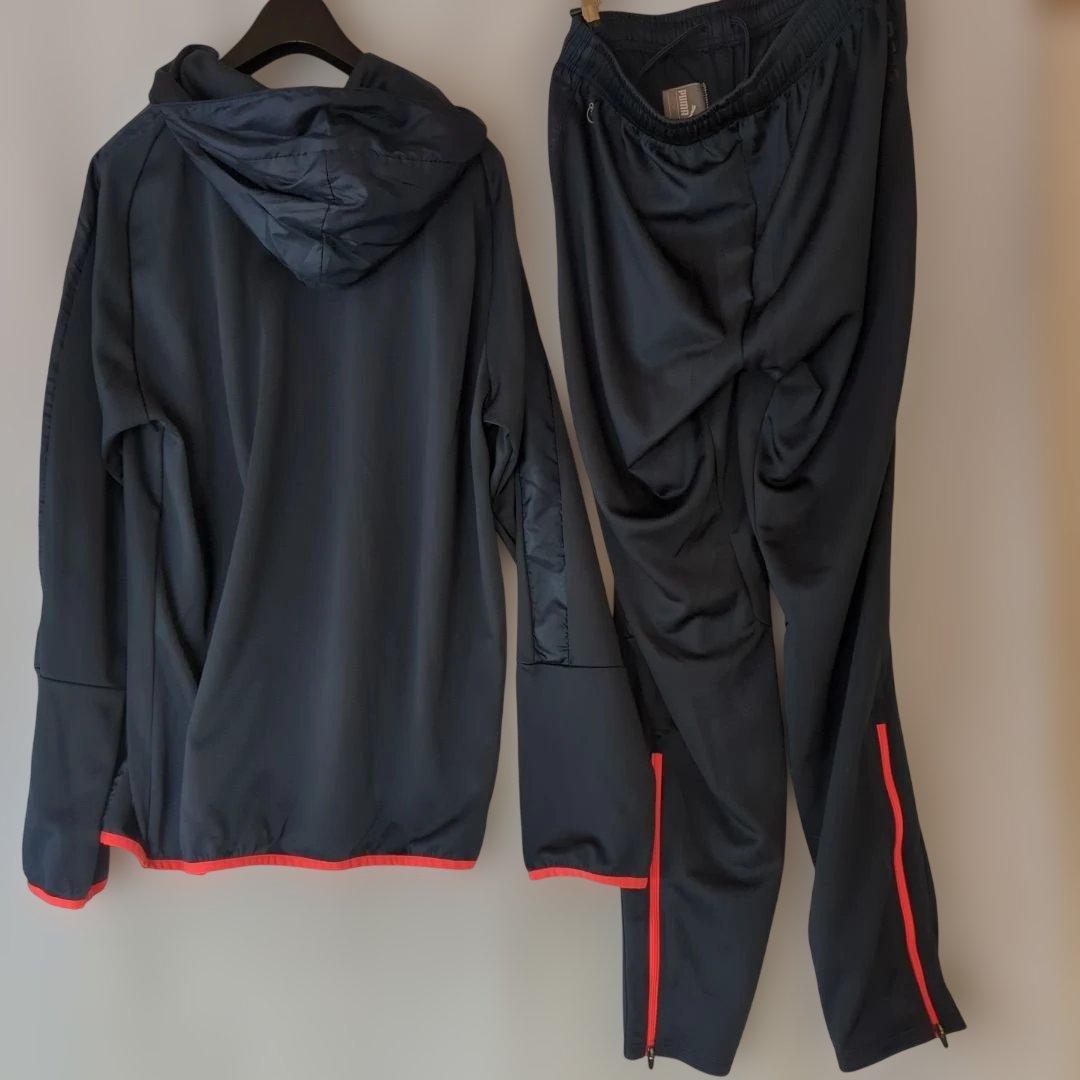 美品⭐PUMA プルオーバーパーカーセットアップ　上O(XL)サイズ/下Lサイズ