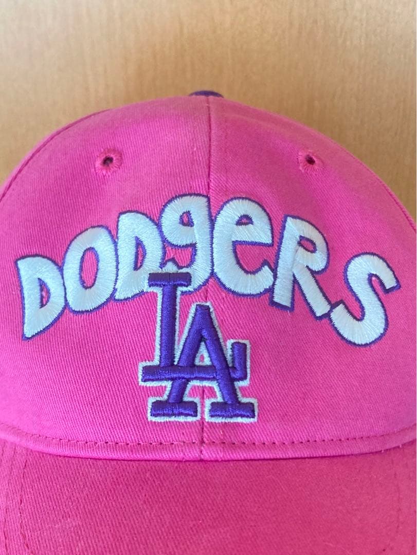【珍しいピンク！】Los Angels Dodgers キッズ キャップ
