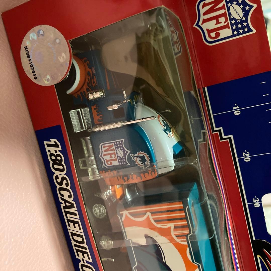 NFL アメフト　マイアミドルフィンズ　コレクションミニカー　4台セット　希少