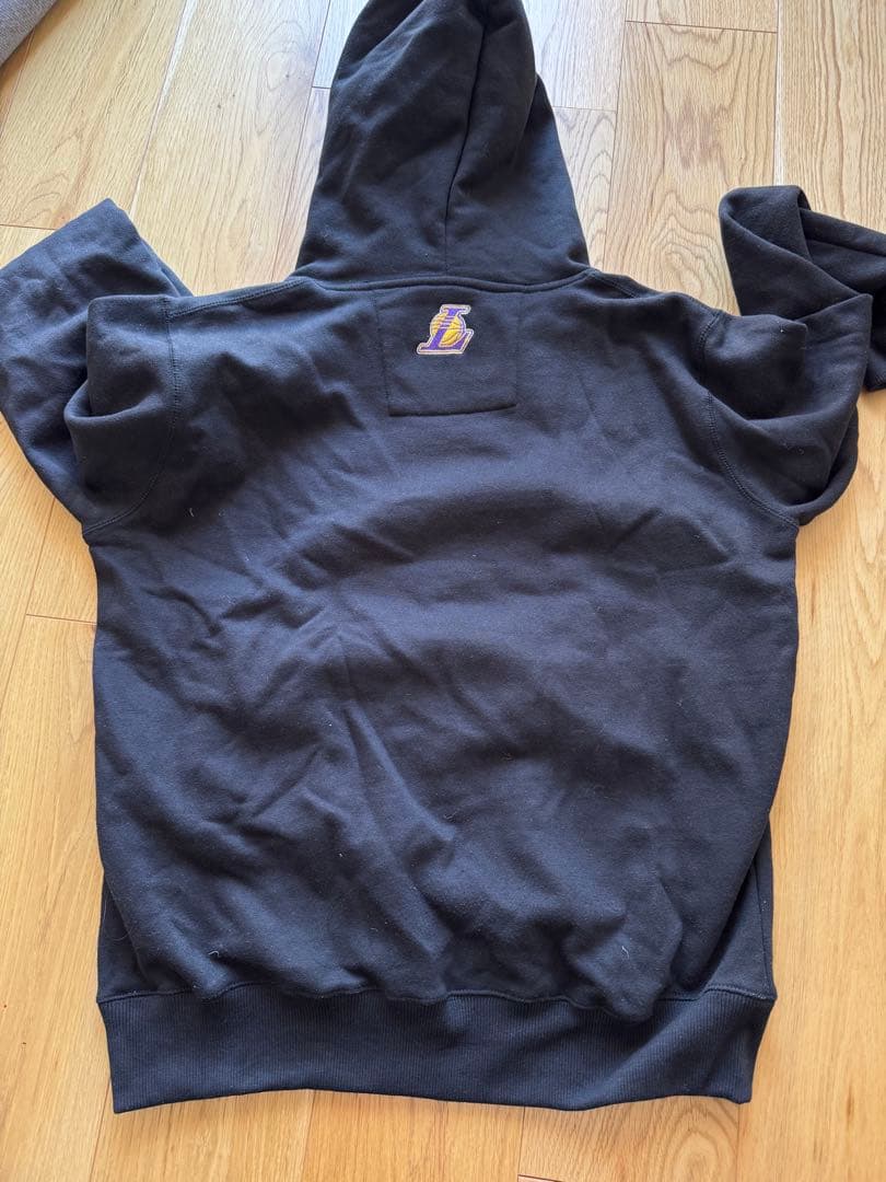 Lakers フード付きスウェット X-LARGE ブラック