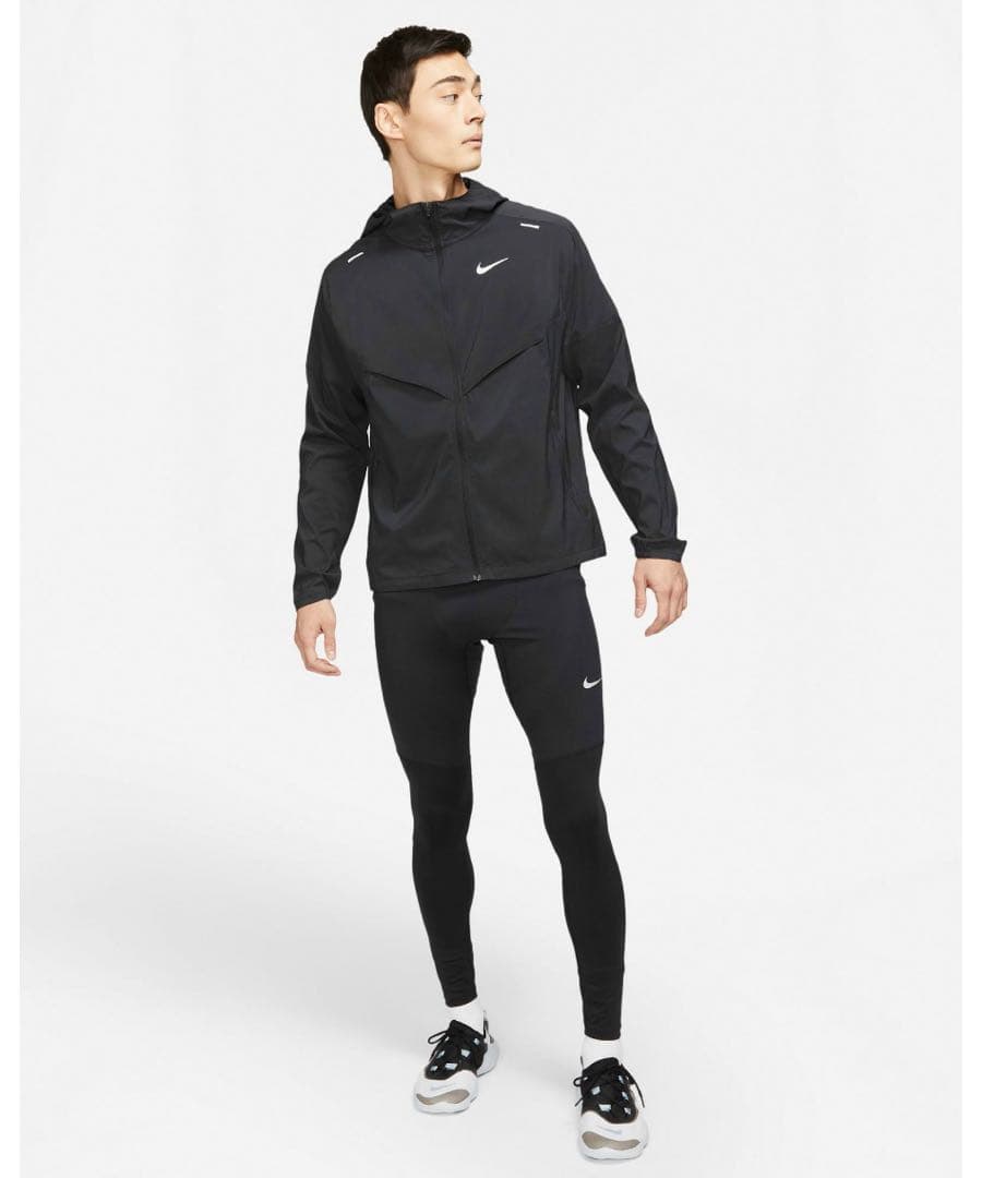 ナイキ　ウィンドランナーメンズ　ランニングジャケット