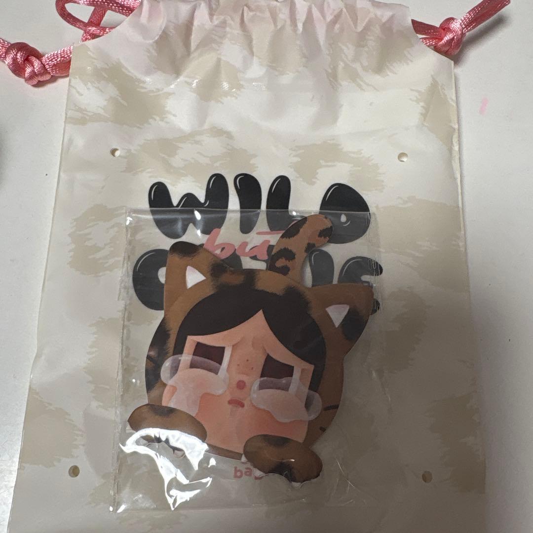 キーホルダー・アクリルキーホルダー crybaby wildcutie