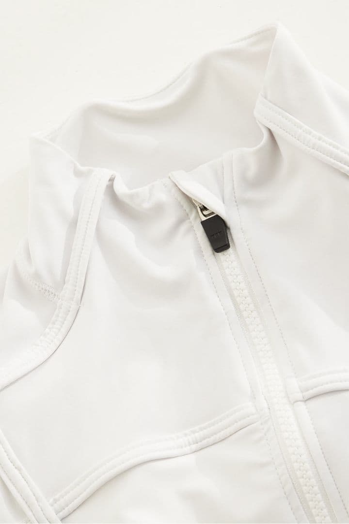 ウォーキング・ランニングウェア IRAL_FIT MESH TIGHT ZIP PARKER