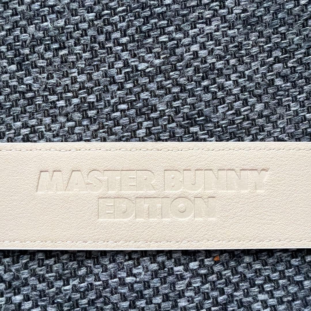 MASTER BUNNY EDITION ホワイトレザーベルト