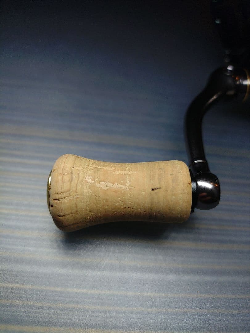 シマノ　18カーディフCI4 1000SHG(中古品)