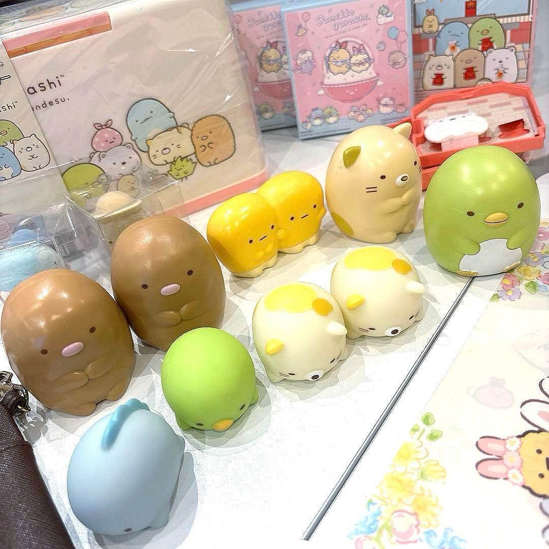 すみっコぐらしまとめ買いバッグおもちゃマグカップ文房具マスクケース弁当ぬいぐるみ