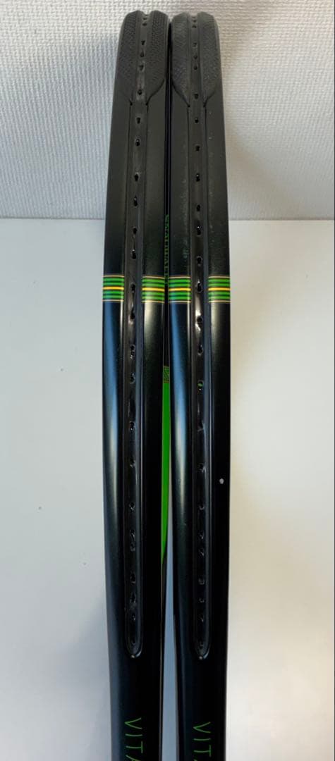 SNAUWAERT テニスラケット VITAS 100 2本セット G2