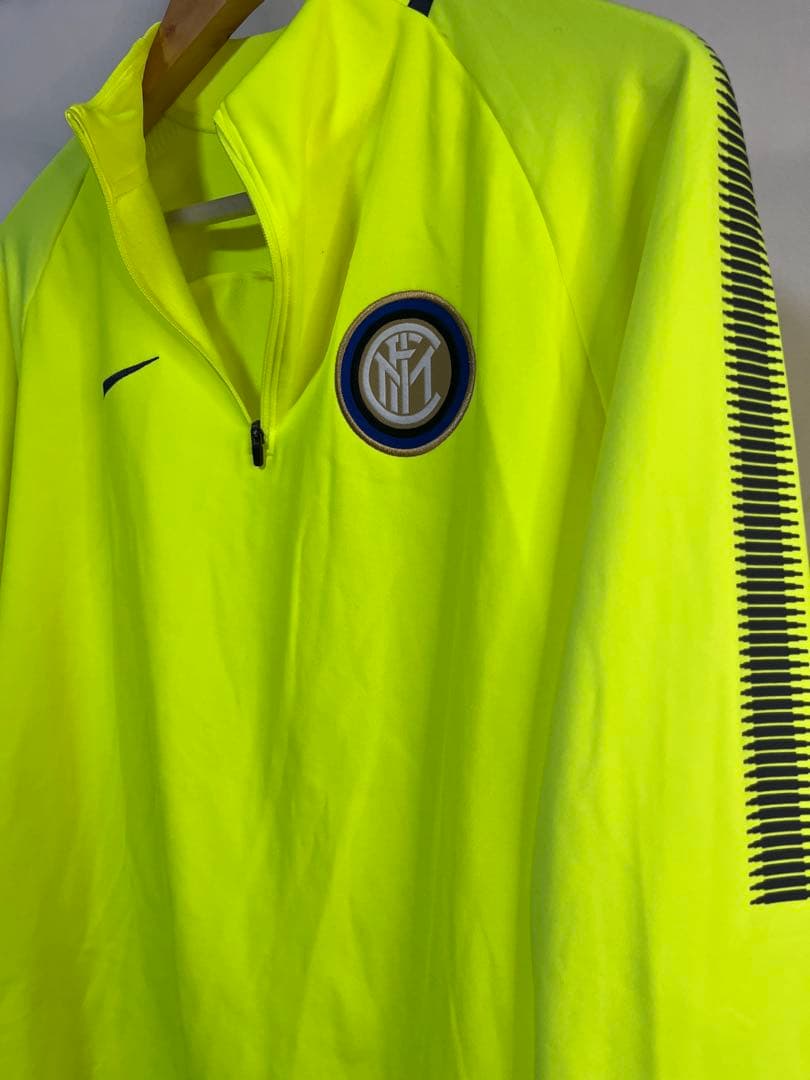 NIKE ナイキ　インテル　長袖　ウェア