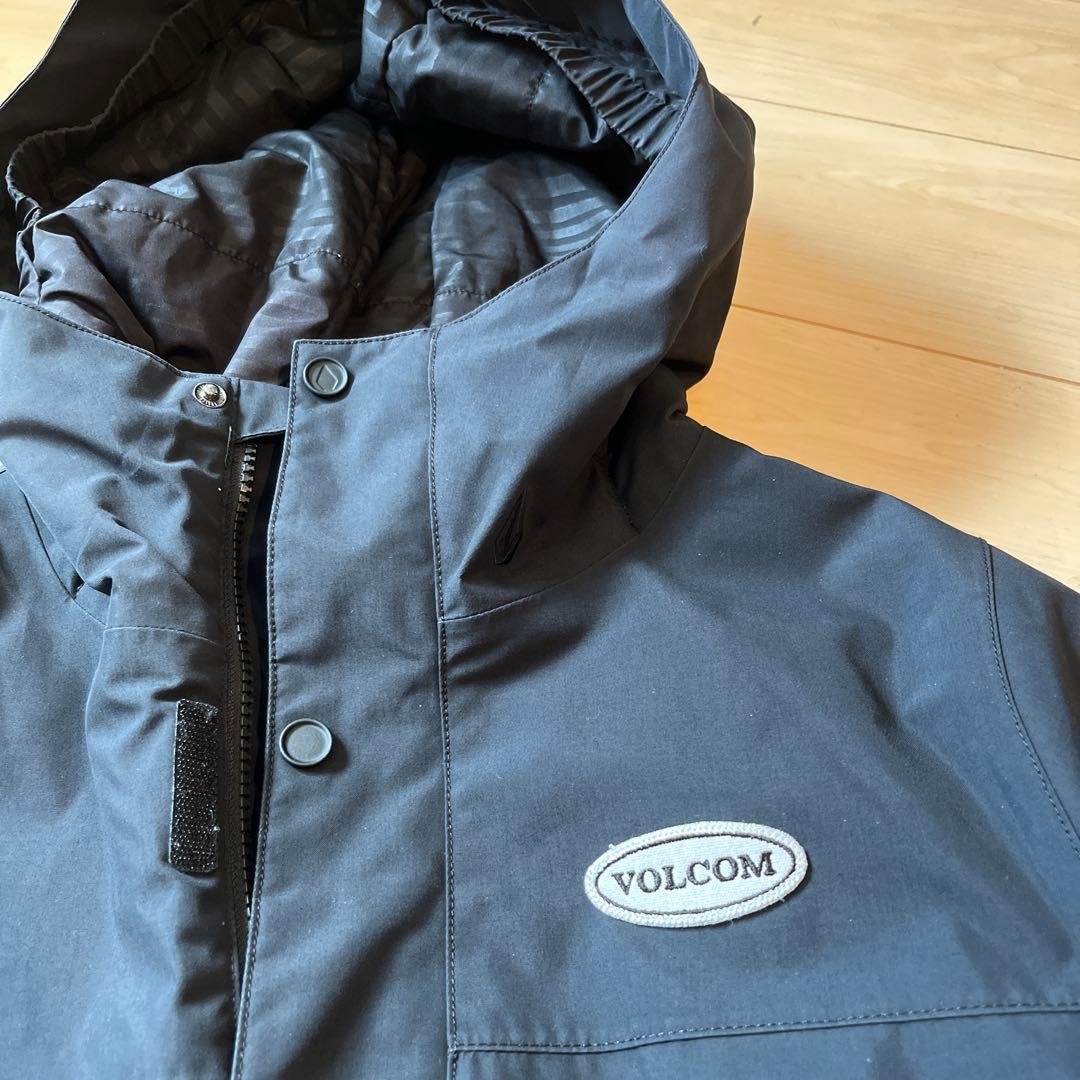 【VOLCOM】ジュニア用　スノーボードウェア