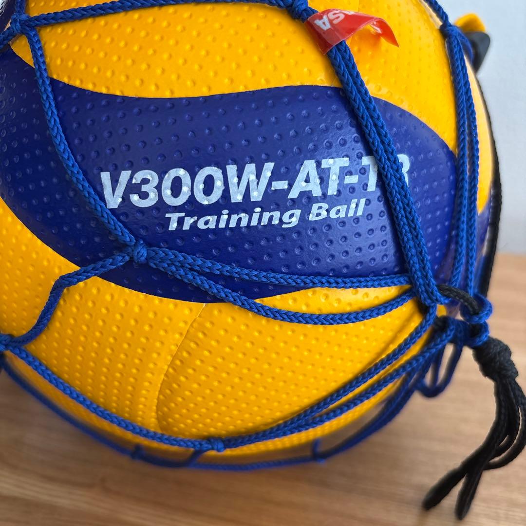 バレーボール　V300W-AT-TR バレー5号 紐付きトレーニング 　ミカサ