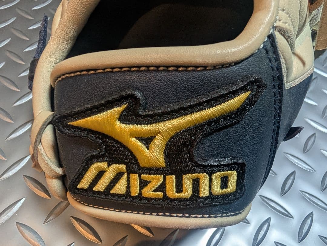 Mizuno ミズノ軟式グローブ ベージュ/ネイビープロフェッショナルグローバル