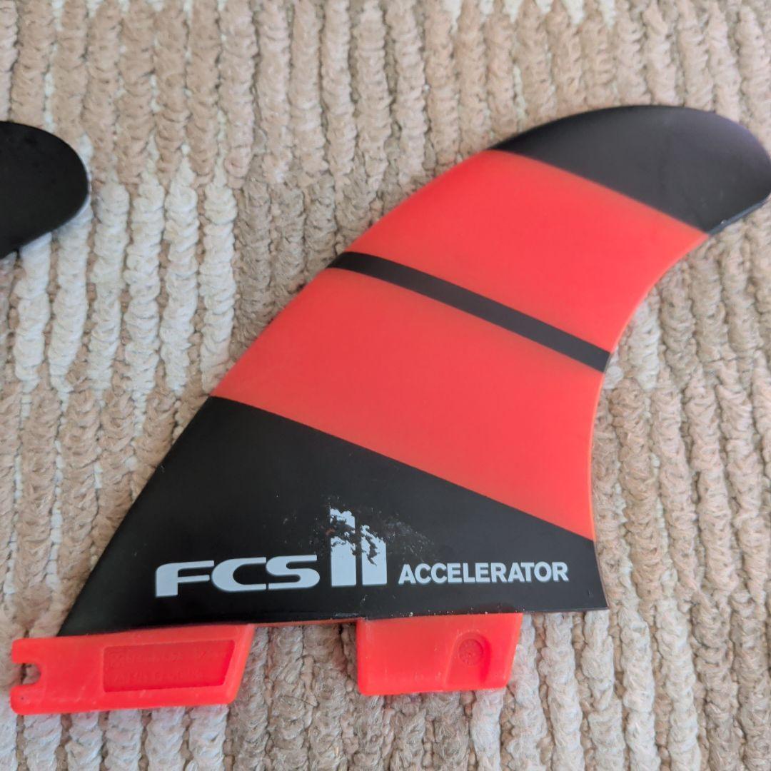FCS ACCELERATOR Mサイズ　ネオグラス トライフィン セット