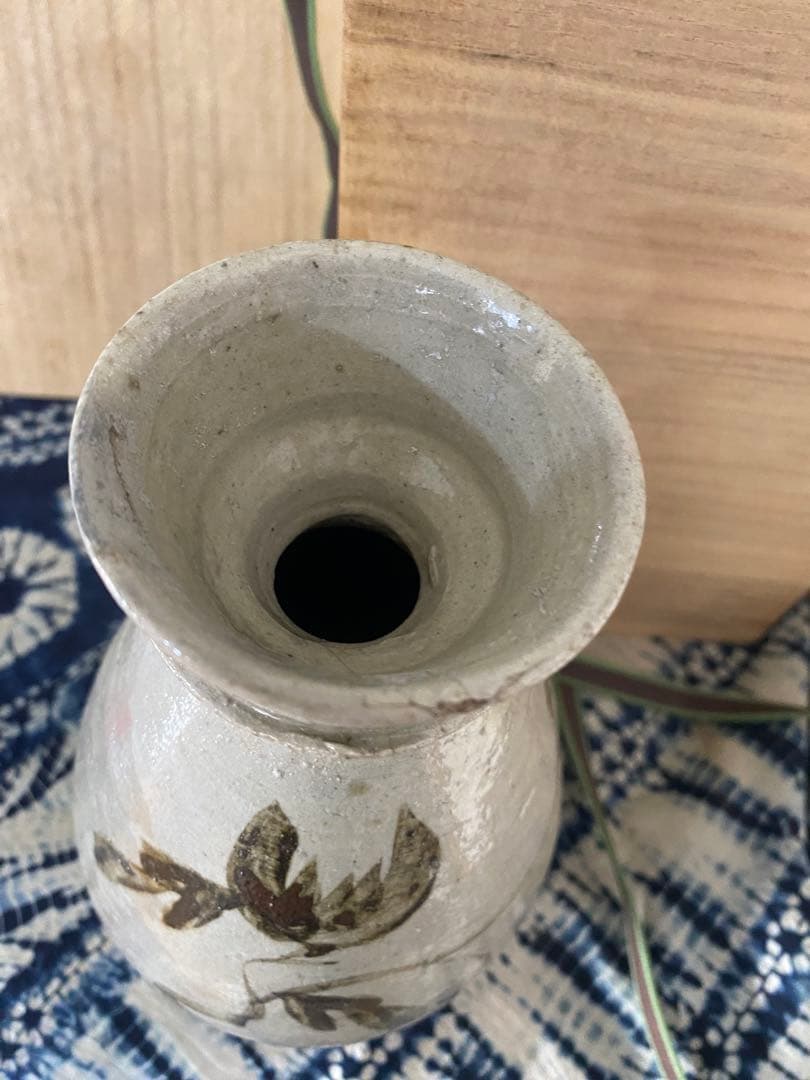 李朝　花瓶
