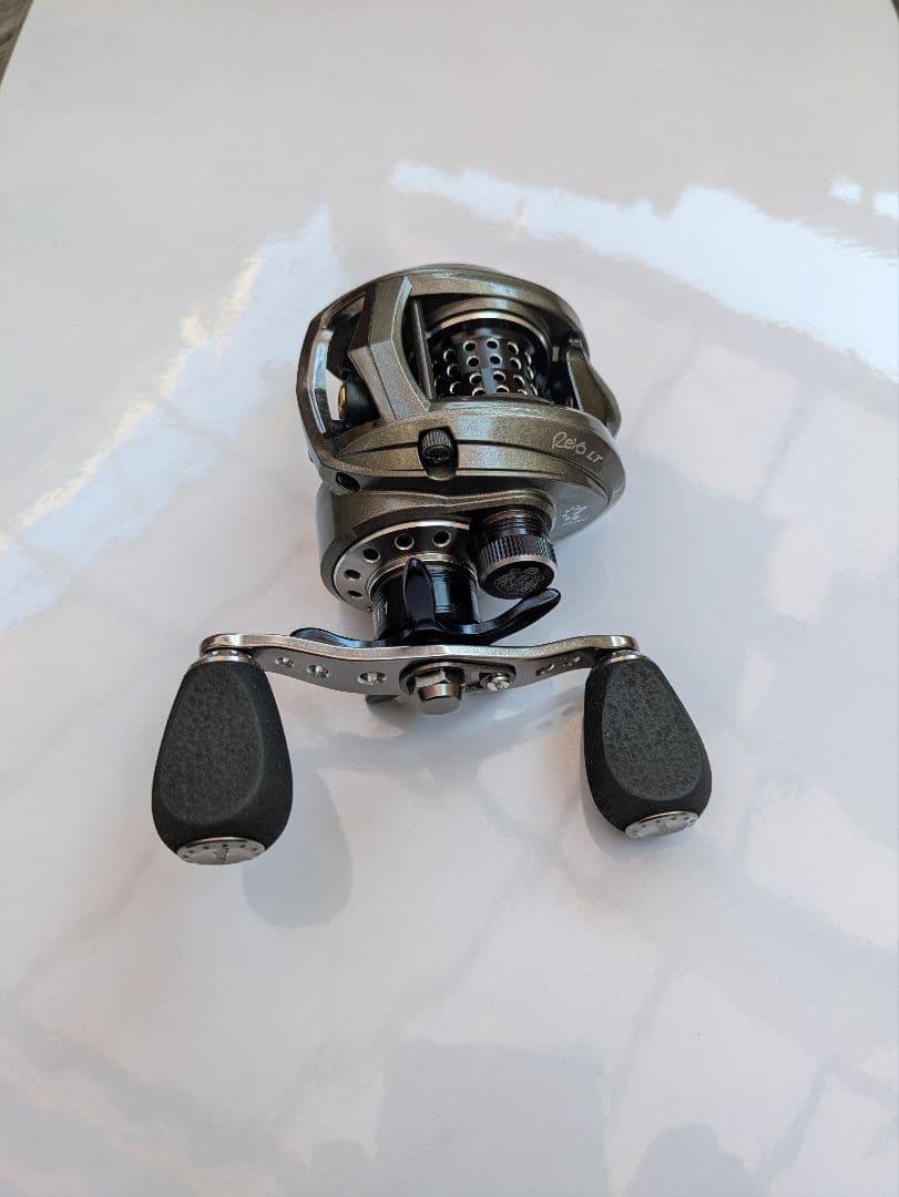 レボ LT REVO LT　左ハンドル　美品