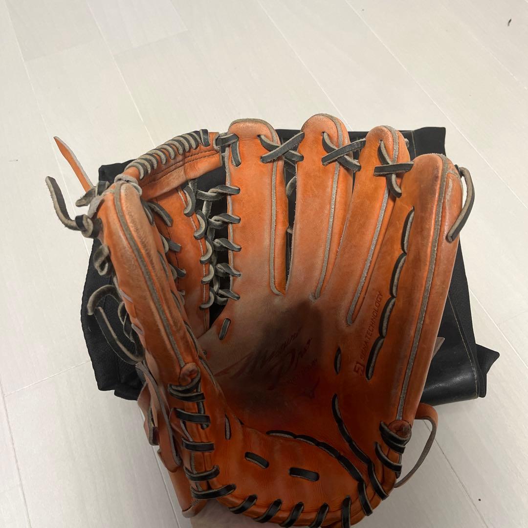 Mizuno 硬式グローブ ブラウン