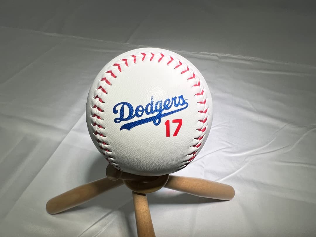 大谷翔平 #17 Rawlings MLB公式ボール スタンド付