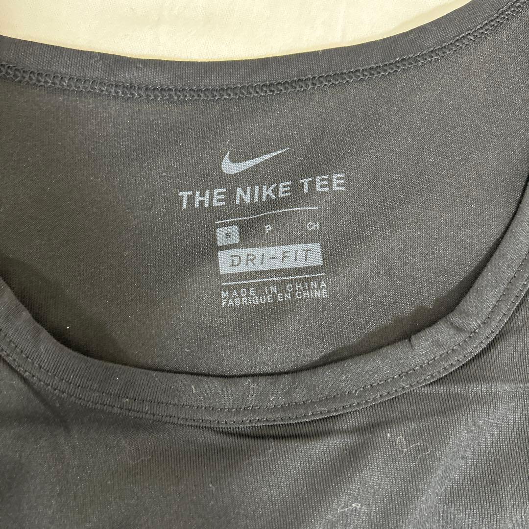 トレーニングシャツ
