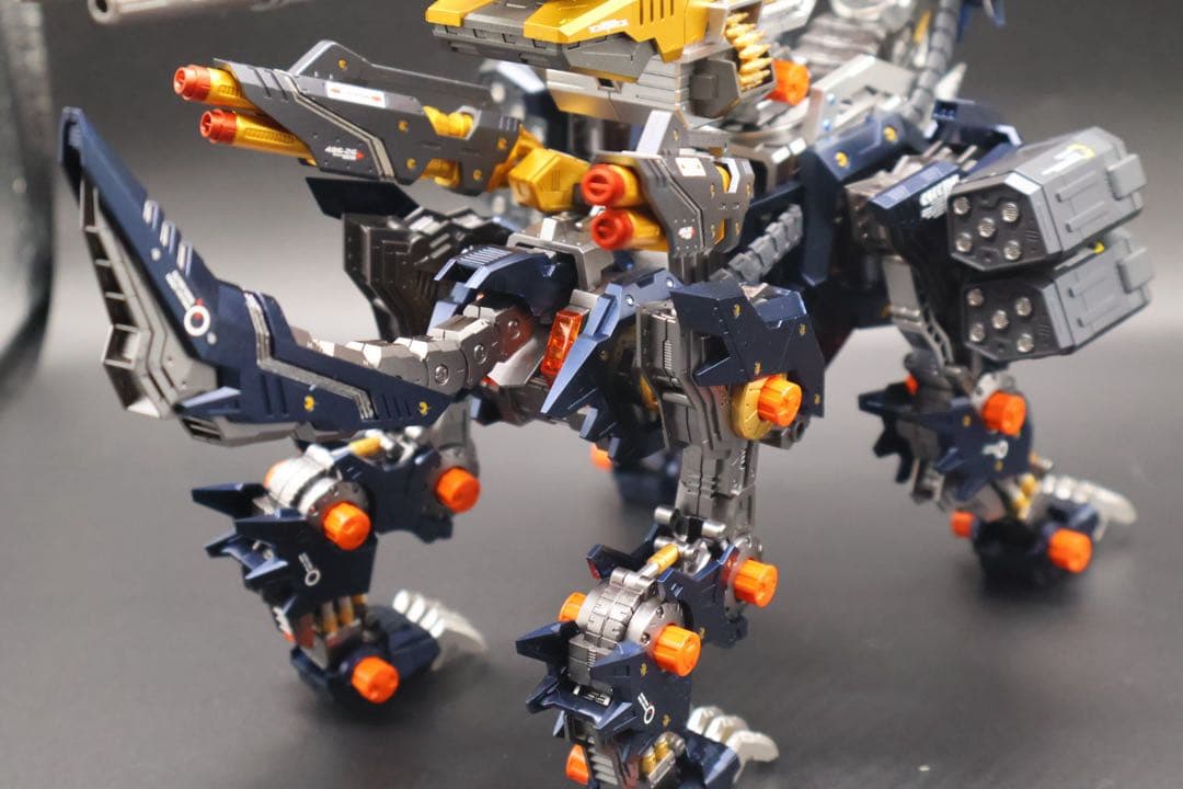 ゾイド　コトブキヤ　HMM ヘビーアームズケーニッヒウルフ