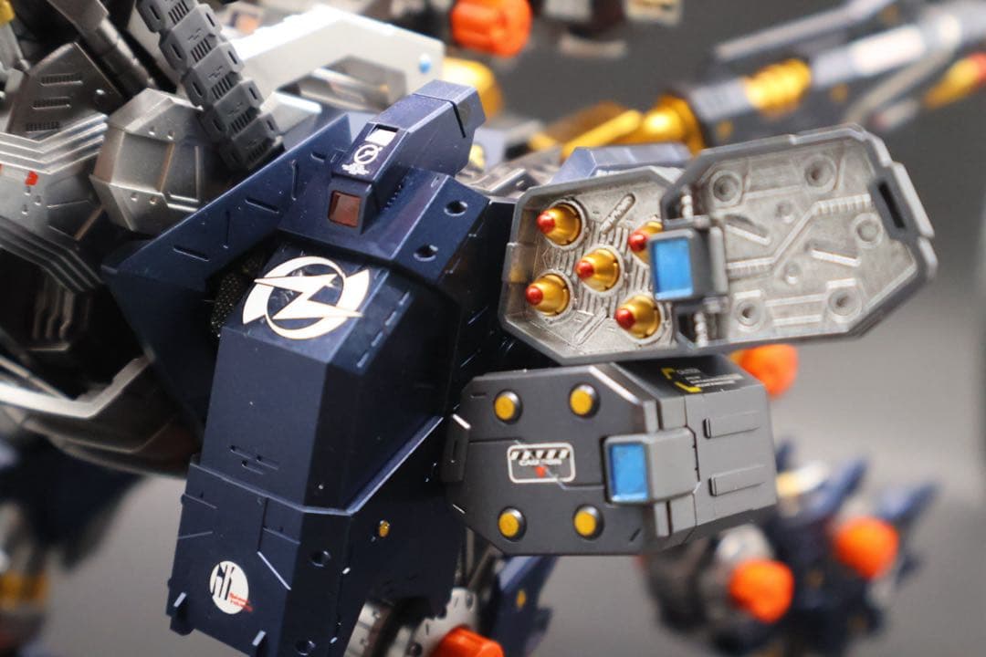 ゾイド　コトブキヤ　HMM ヘビーアームズケーニッヒウルフ