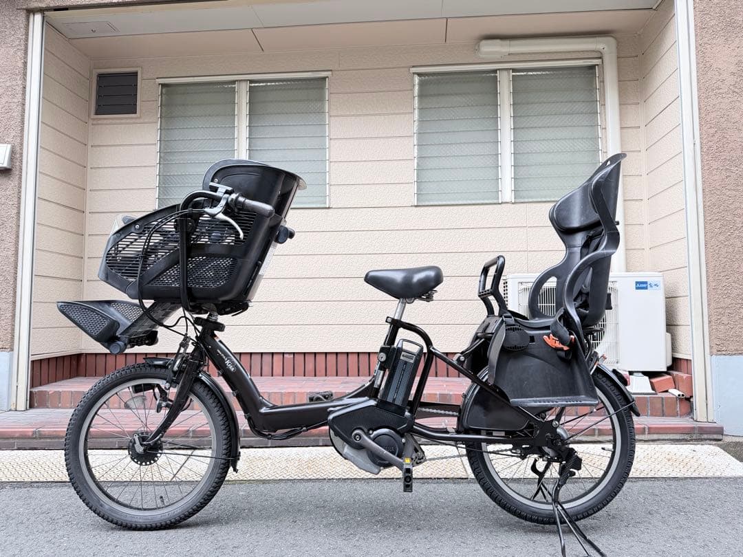 大阪府　子供乗せ　ヤマハ　電動アシスト自転車 チャイルドシート付き ブラック