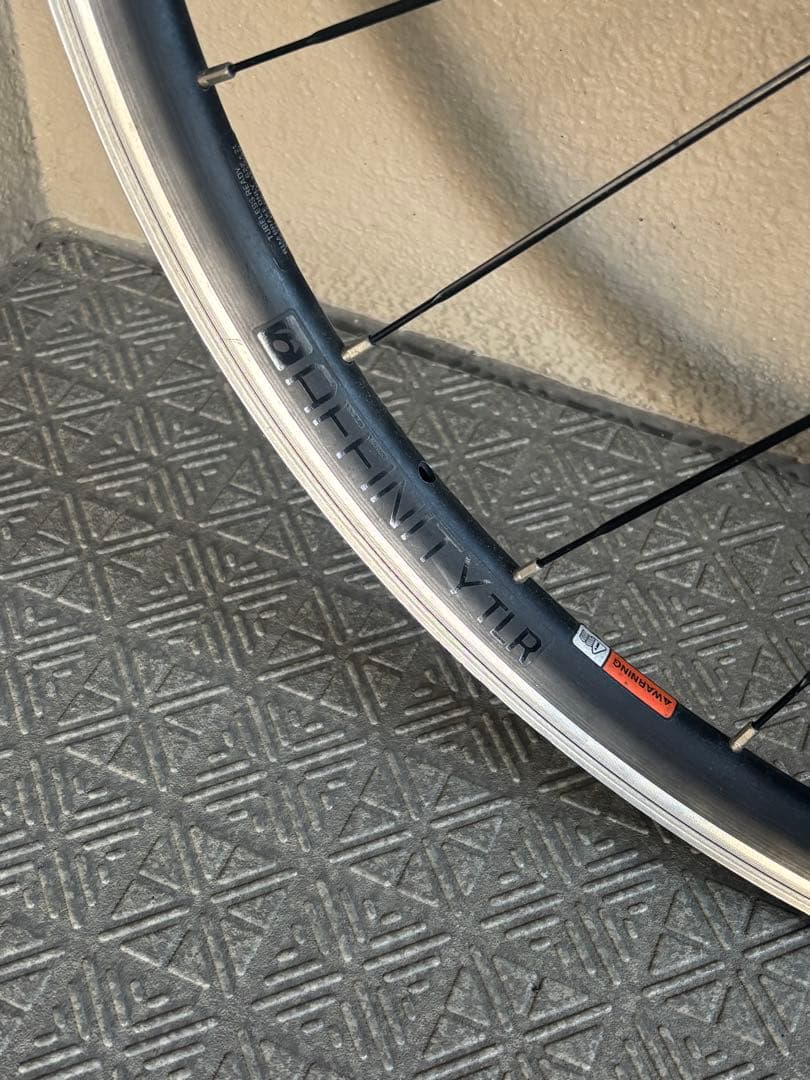 ボントレガー Affinity 前後ホイールセット リムブレーキ 700c