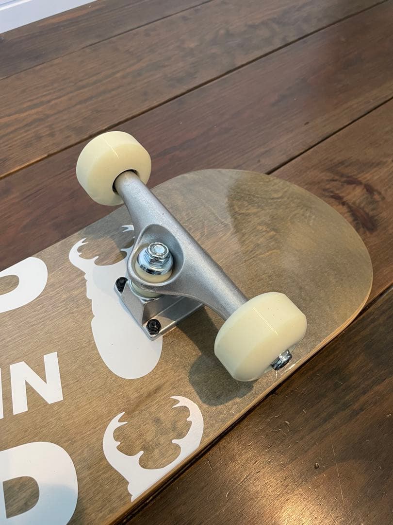 スケボーコンプリート7.75inch 完成品 DEEPMOUNTAIN