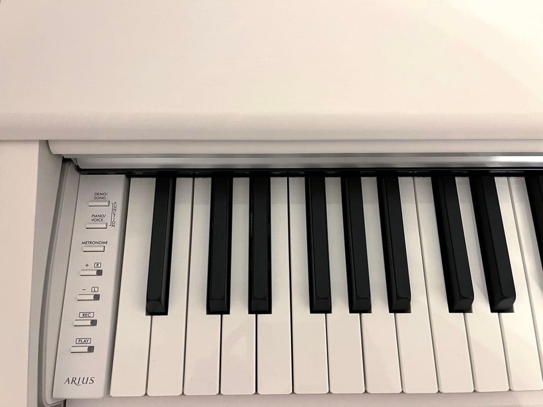 ヤマハ YAMAHA 電子ピアノ 88鍵盤 YDP-145 ARIUS ホワイト