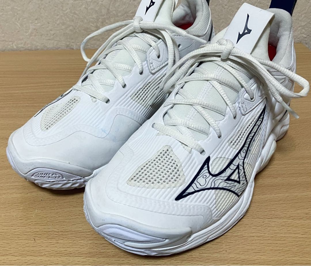 ★MIZUNO WAVE MOMENTUM 3 ミズノ ウエーブモーメンタム 3