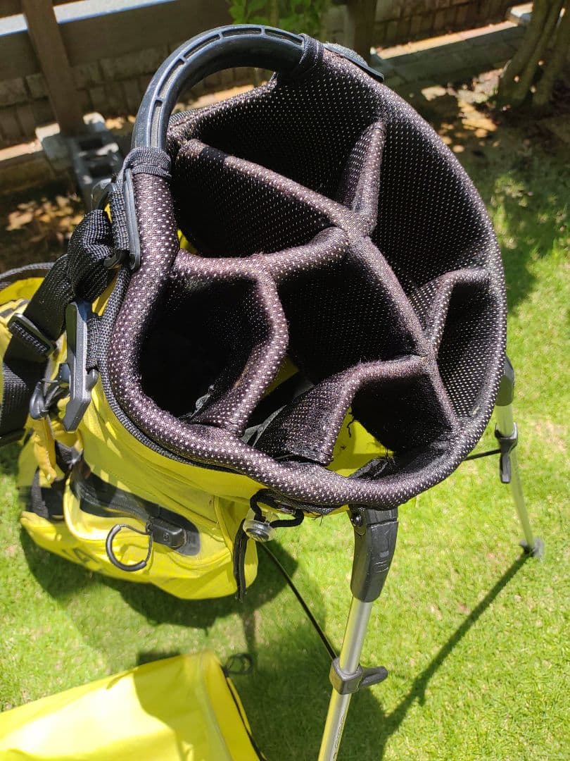 OGIO オジオ　キャディバッグ　スタンドタイプ　ナイロン製