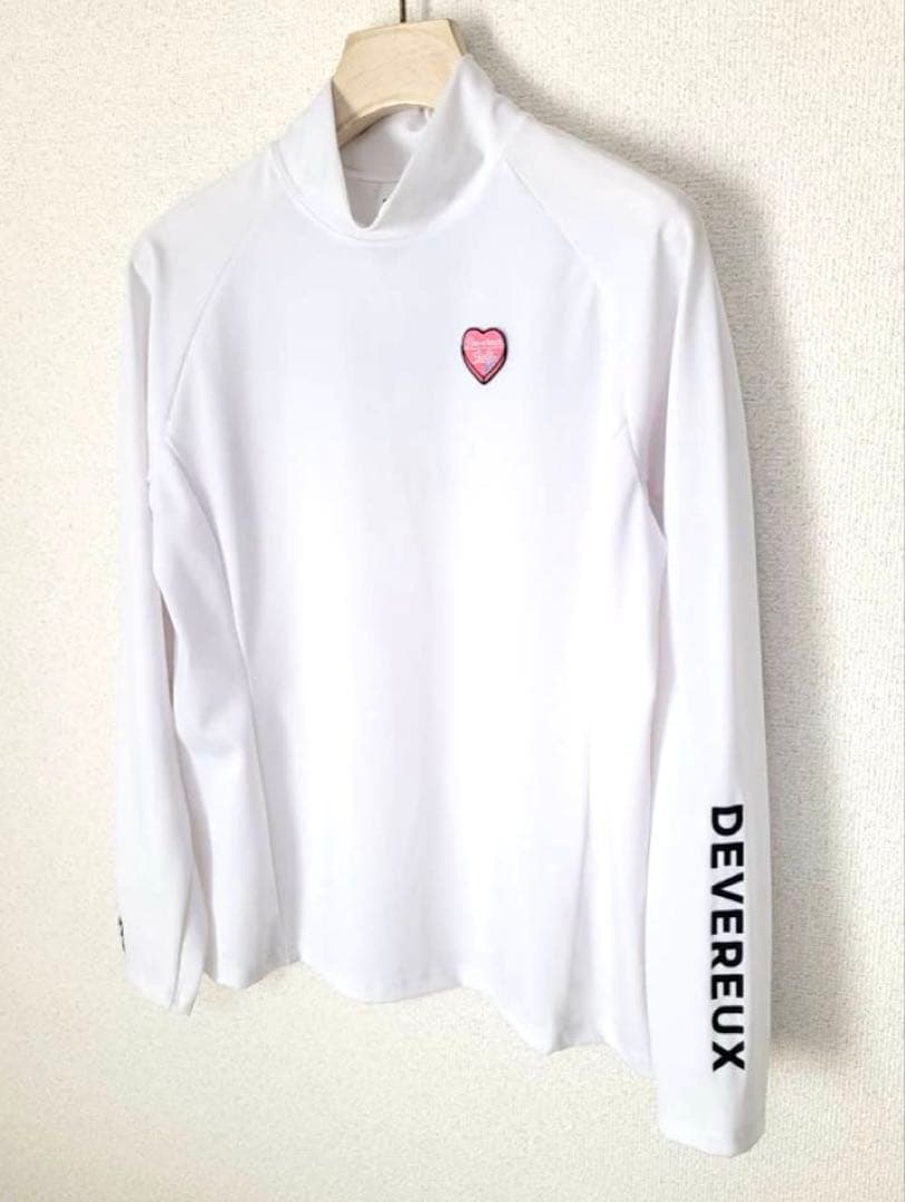 新品【デヴァローゴルフ】ハート刺繍 デルタモックネック 長袖Tシャツ 白（Ｍ）