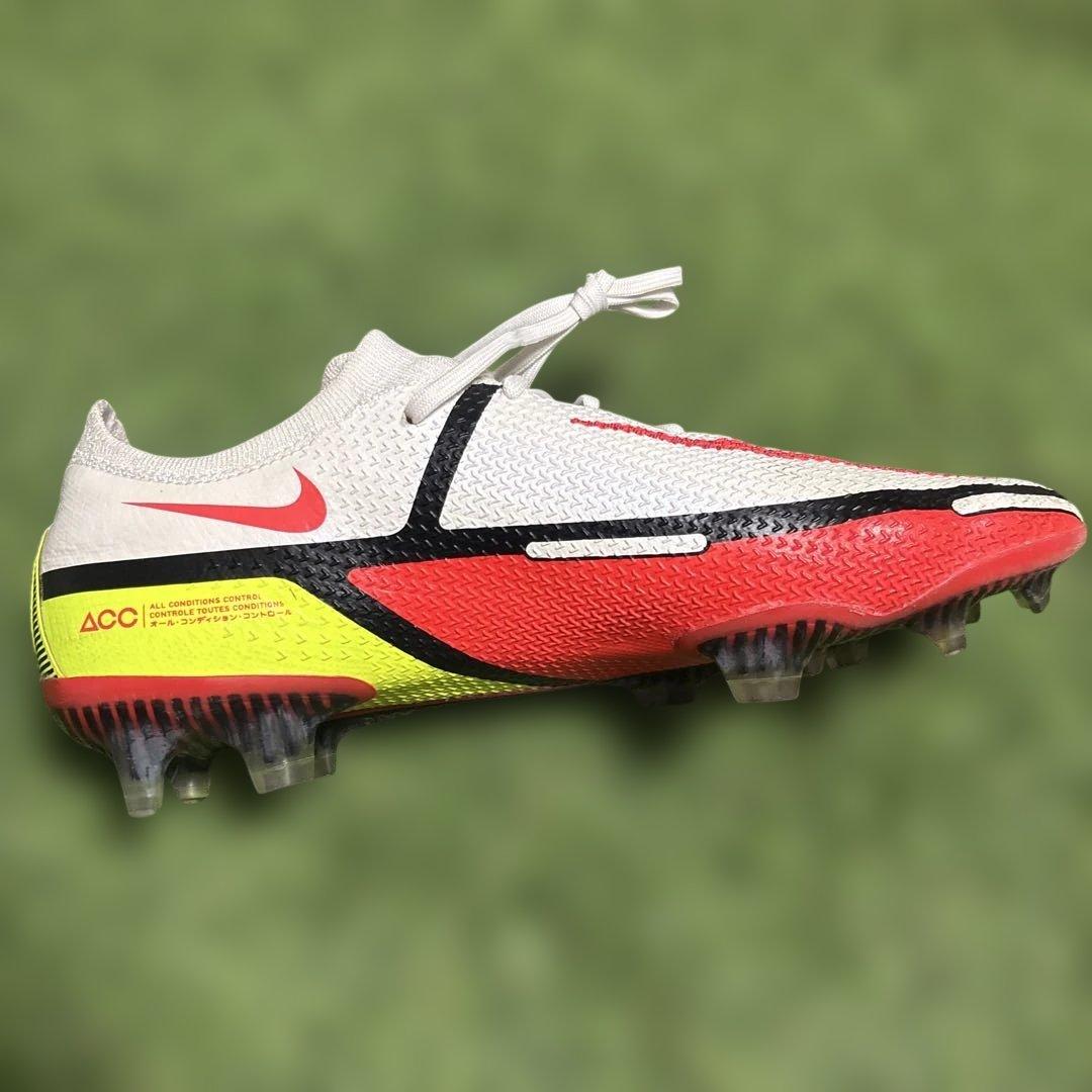 NIKE PHANTOM GT サッカーシューズ