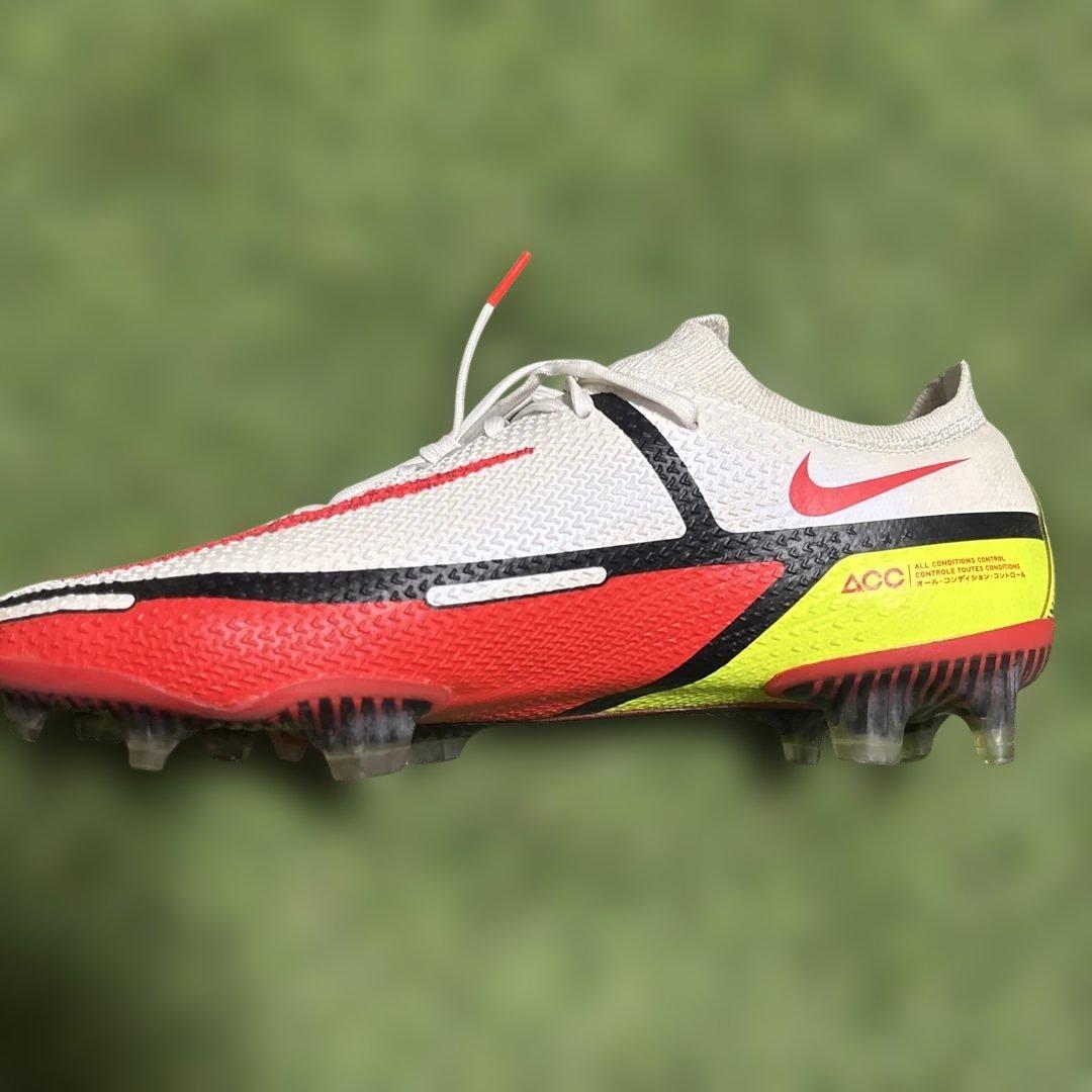 NIKE PHANTOM GT サッカーシューズ