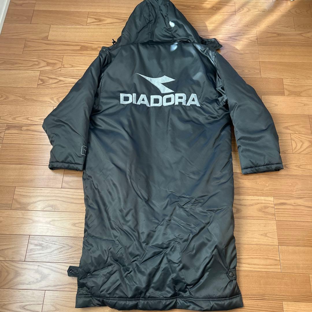 ベンチコートDIADORA YACHIYO FOOTBALL