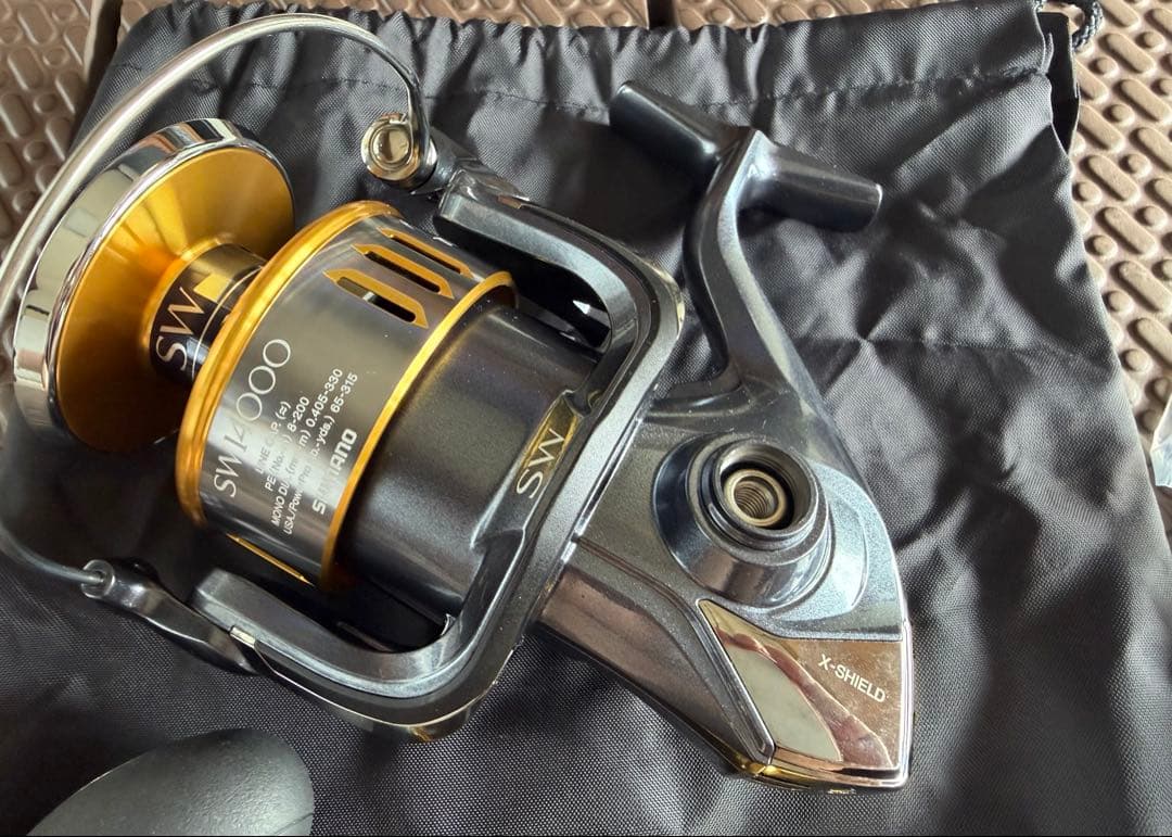 釣*き様 【未使用】SHIMANO スピニングリールTWINPOWER SW14