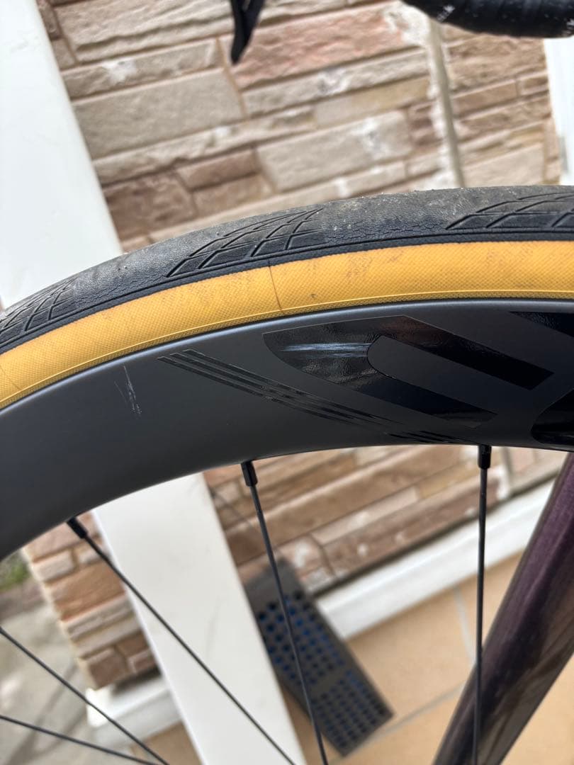 ELITE Wheels EDGEディスク 45mm(GP5000付き)
