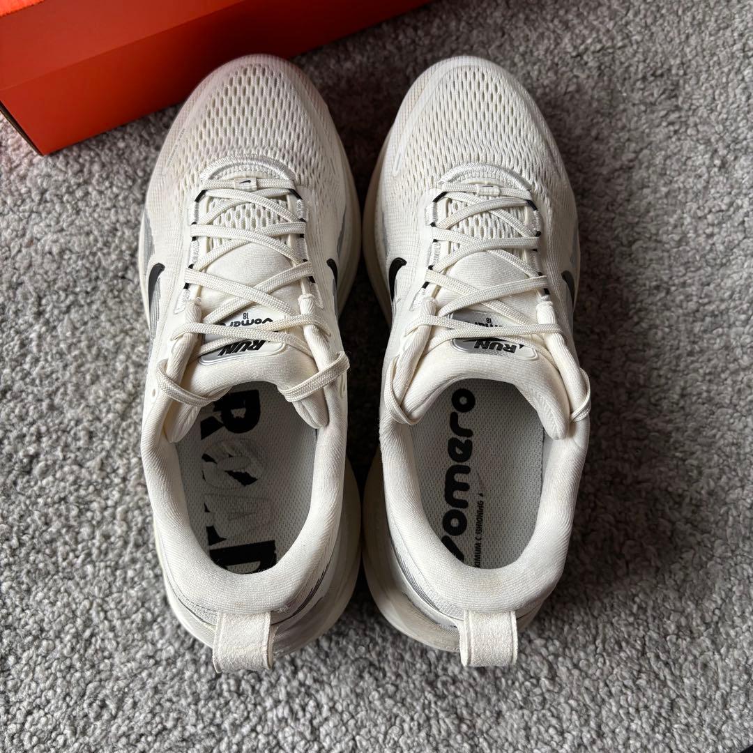 Nike Vomero ナイキ　ボメロ18 26.5cm