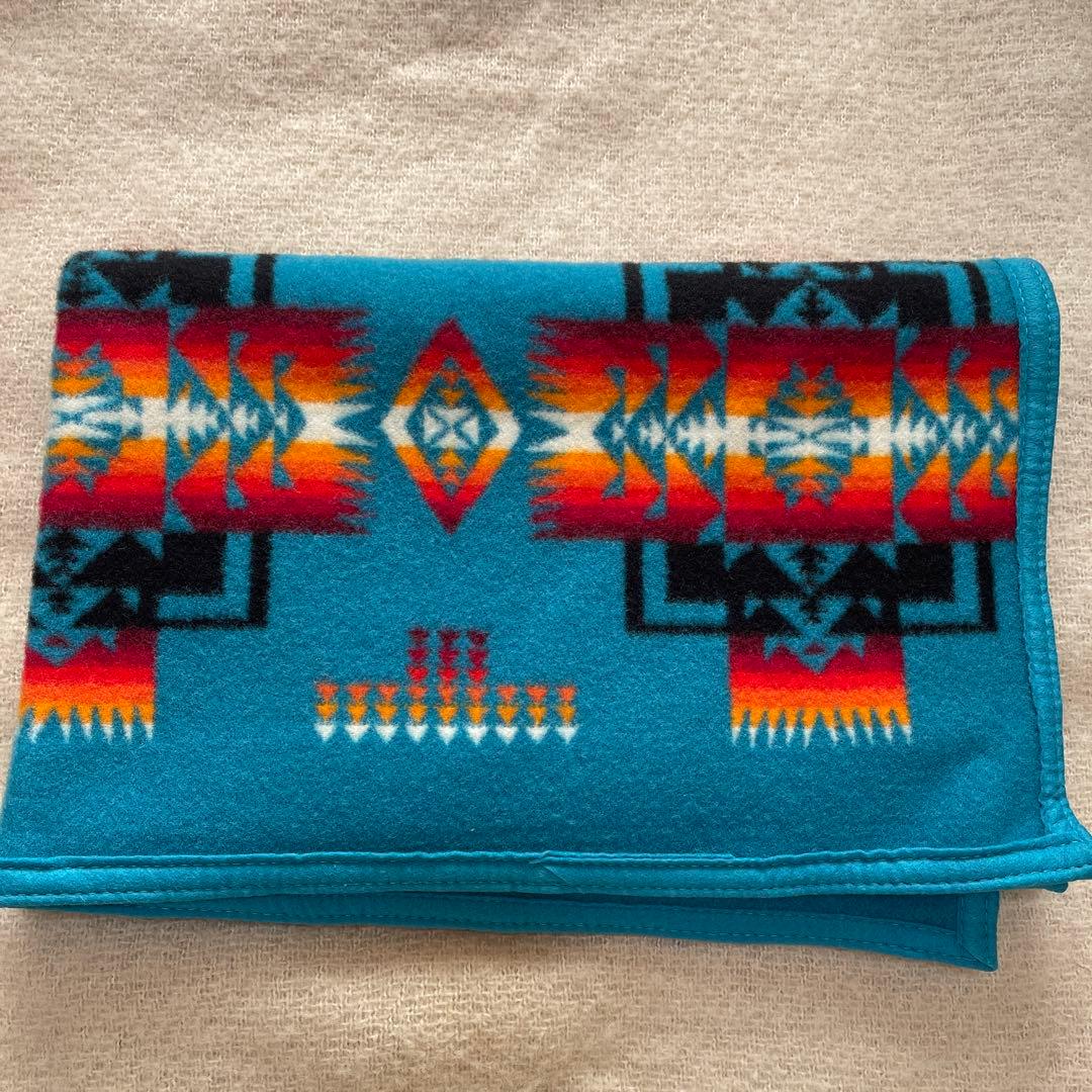 新品　Pendleton ウールブランケット　83.5×110ネイティブデザイン