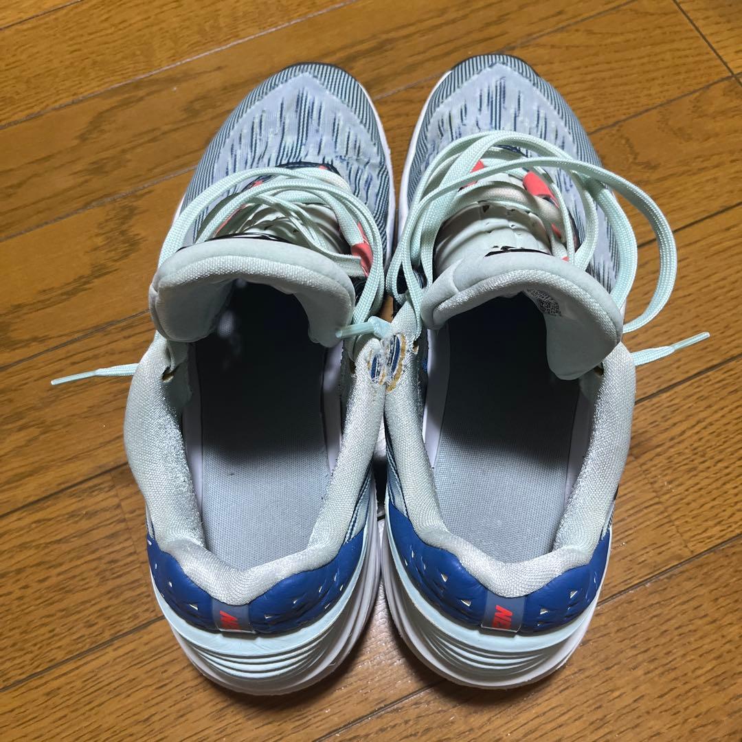 シューズ(男性用) NIKE GT CUT2