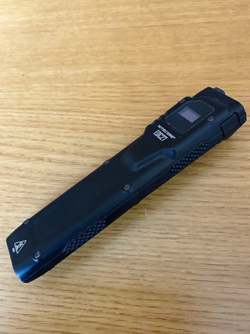 NITECORE EDC27 フラッシュライト（護身・タクティカル）