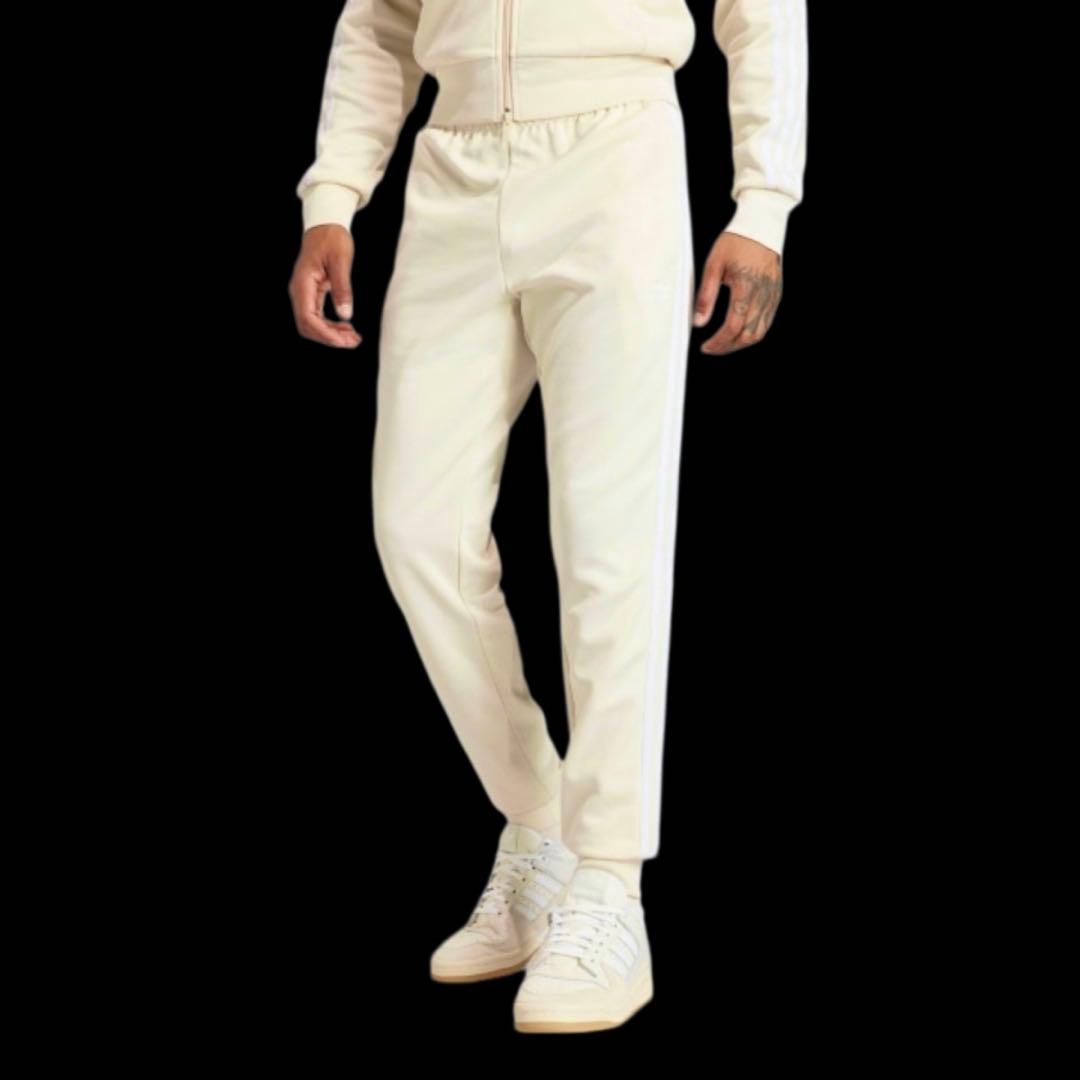【新品】アディダスSST トラックパンツ Mサイズ　ワンダーホワイト