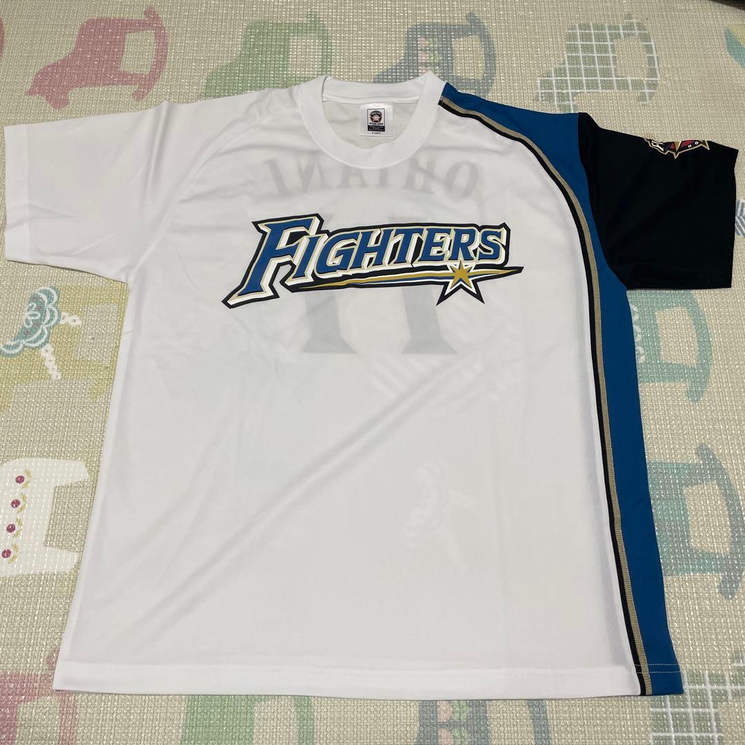 ◆美品◆ 日本ハムファイターズ　大谷翔平　11番　レプリカユニフォーム
