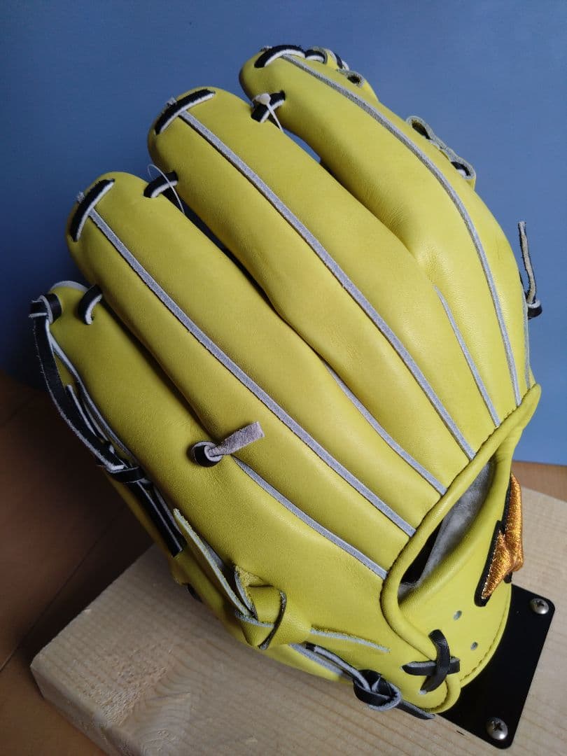 MIZUNO　ミズノプロClassic　軟式内野手用　1AJGR31123