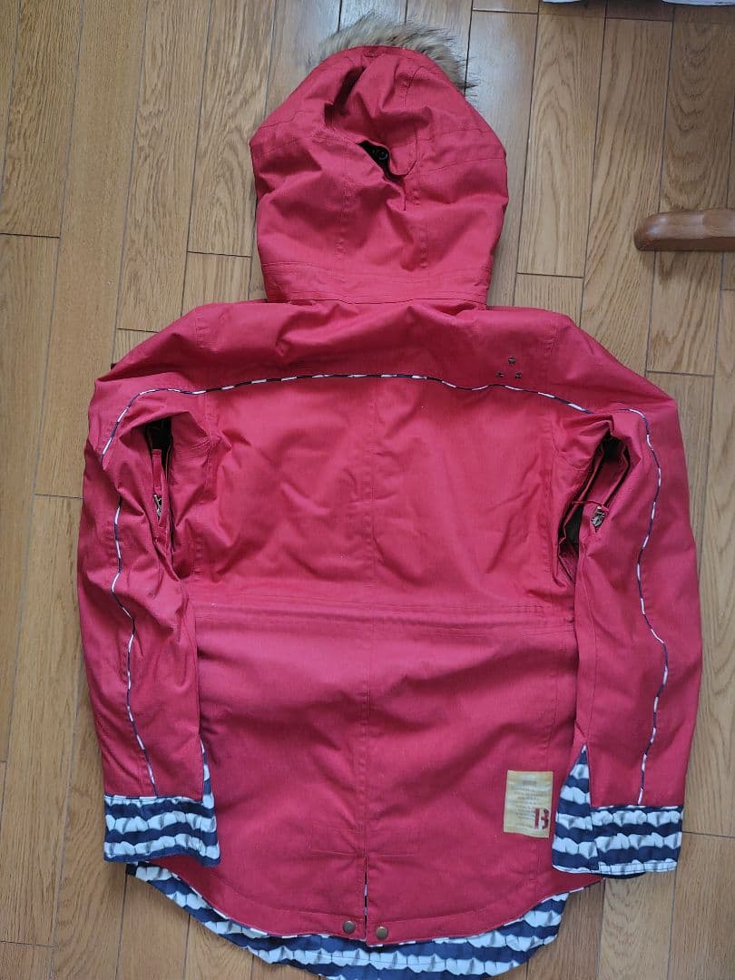 BURTON バートン　レディーススノーボードウェア 赤 新品タグ付き