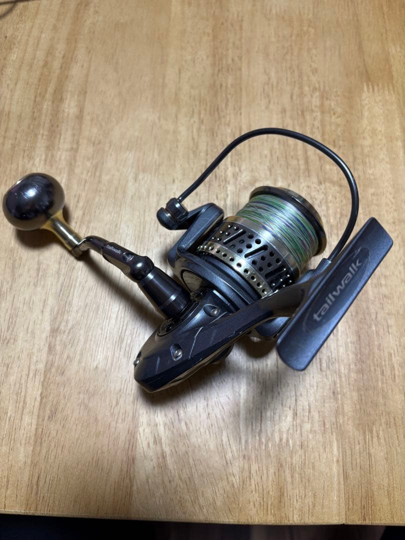a*n様 テイルウォーク　クロシオ33HGX リール