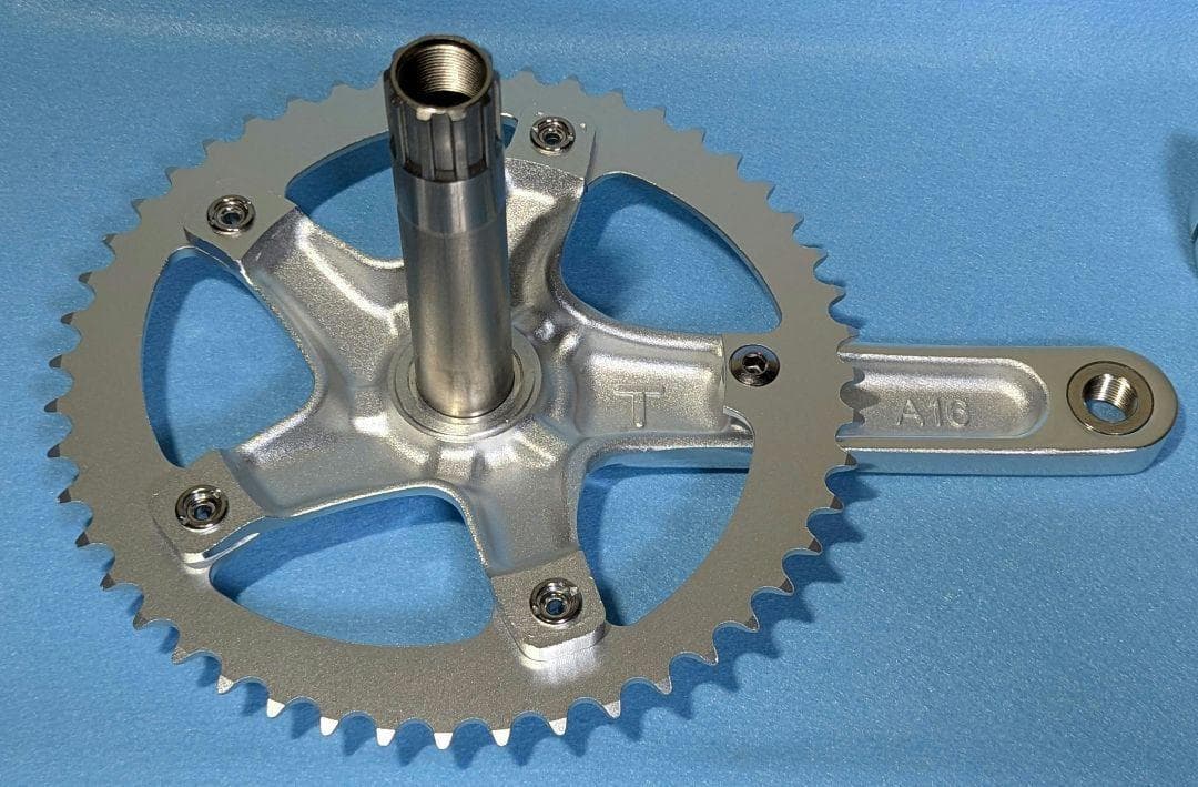 SKEACE ピスト用クランクセット 165mm 48T BB付属　シルバー